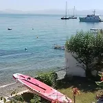 Paul Seafront House